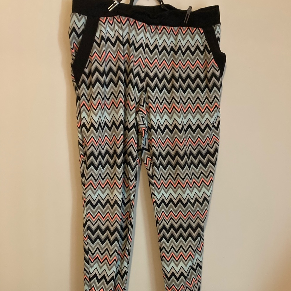 Pattern Joggers